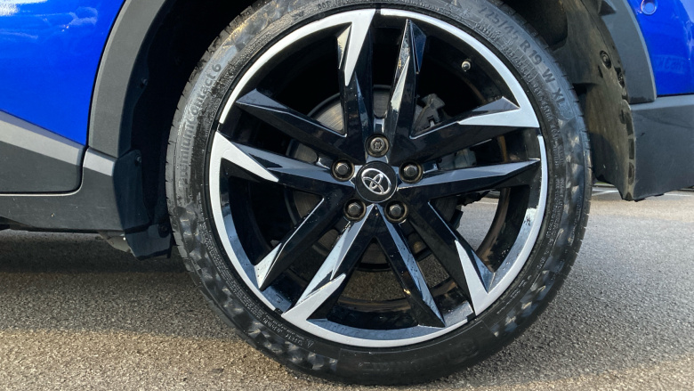 Toyota C-HR 1.8 Hybrid GR Sport 5dr CVT Hybrid Hatchback